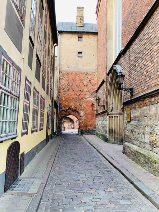 Old Town Apartment Next To Saint Peter'S Church Riga Exterior photo