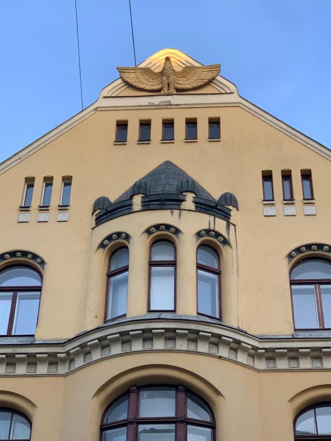 Old Town Apartment Next To Saint Peter'S Church Riga Exterior photo